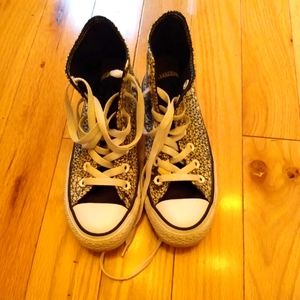 Custom made Converse (ONE OF A KIND)